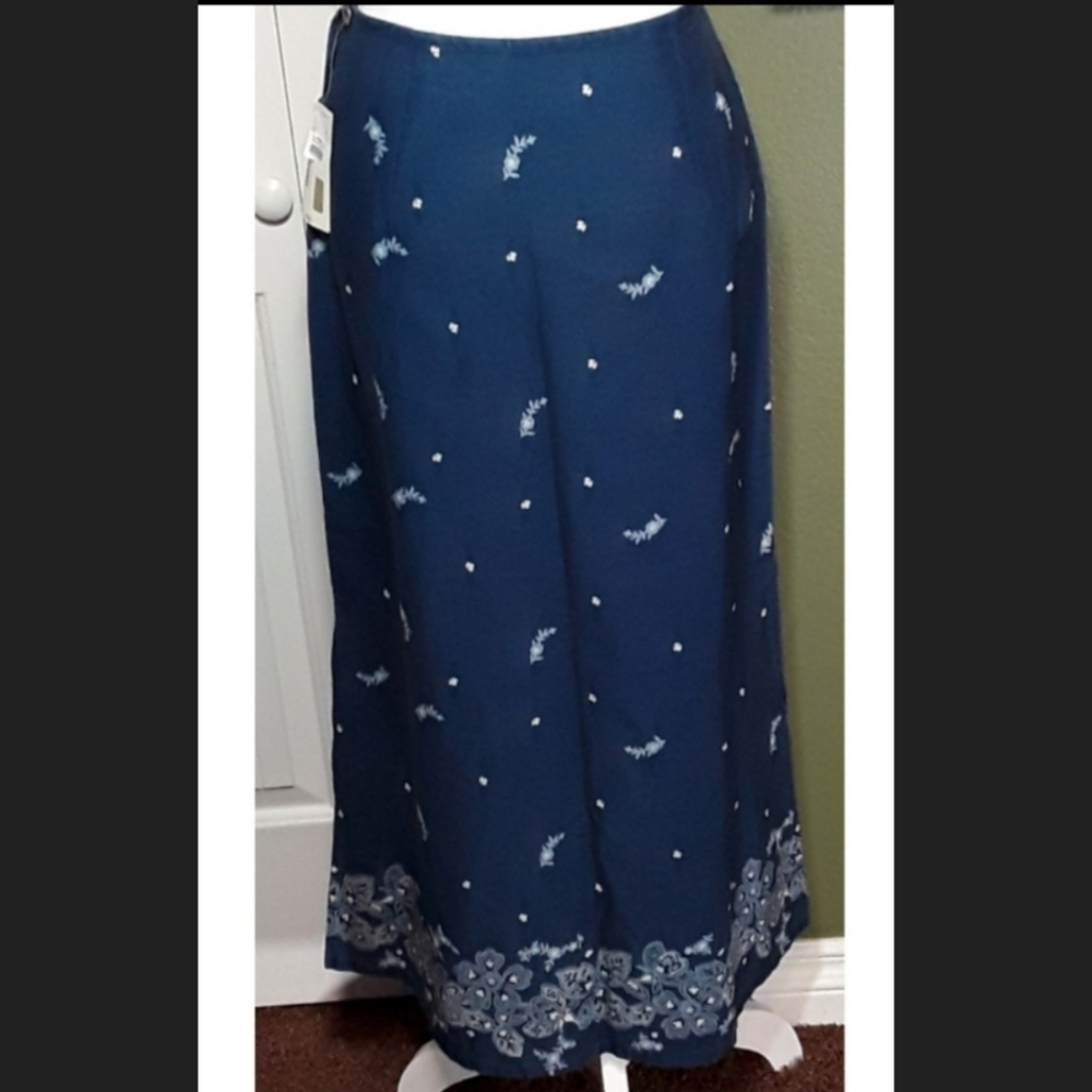 NWT [Liz Claiborne] Maxi Skirt